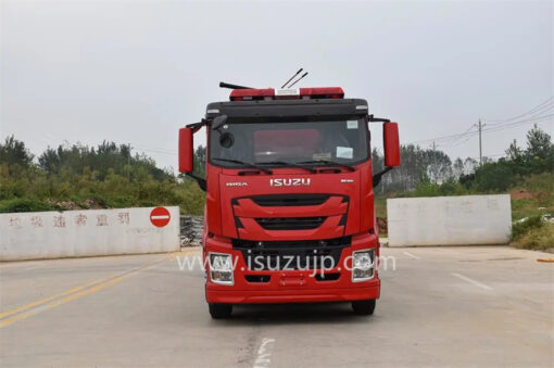 Camion d'eau d'incendie ISUZU GIGA à 12 pneus