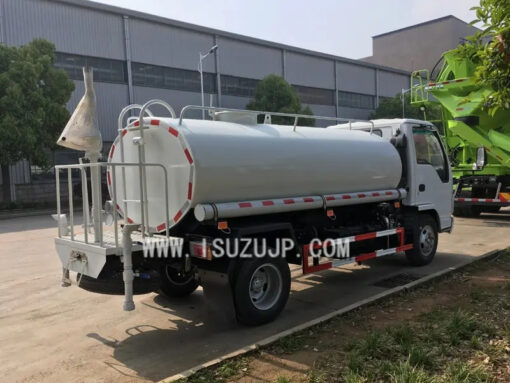 Véhicule de réservoir d'eau d'ISUZU 1000 gallons