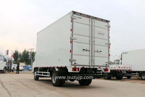 ISUZU ELF 100P รถบรรทุกตู้ 5 ตัน