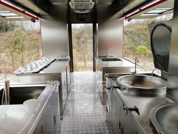 ISUZU FTR mobile canteen trucks