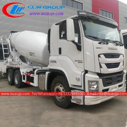 Máy trộn bê tông ISUZU GIGA 12cbm tại chỗ