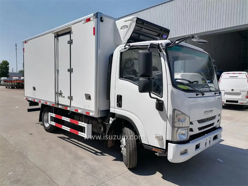 ISUZU KV100 3 ton refrigerated truck