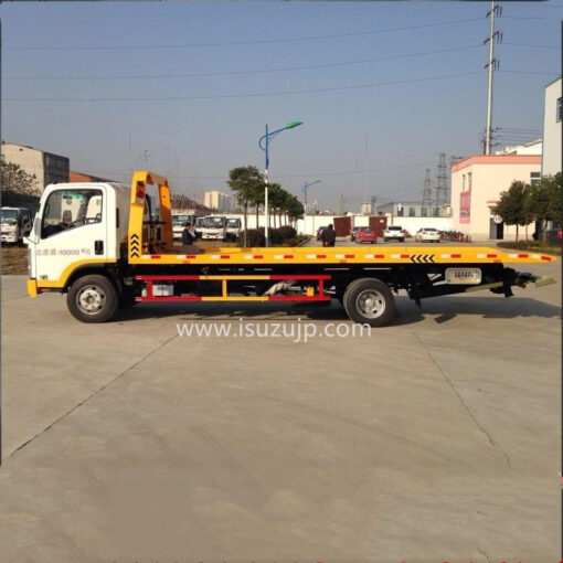 Caminhão de recuperação ISUZU NPR