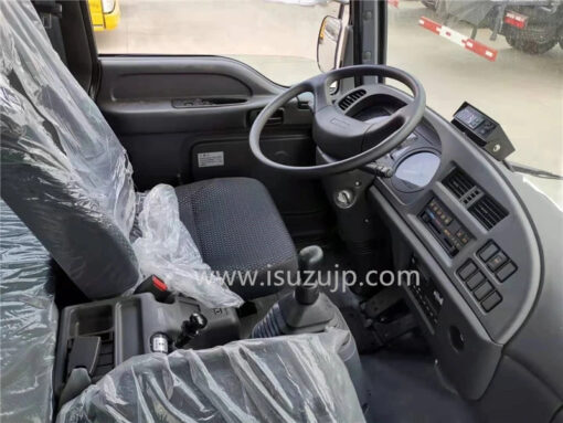 Isuzu 15t donmuş kamyon