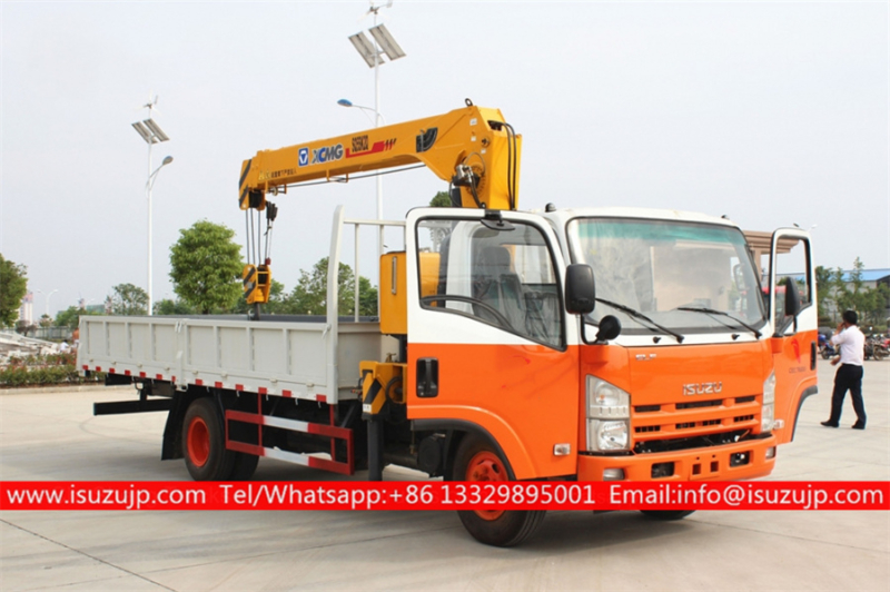Isuzu 5 tonne Truck loader crane