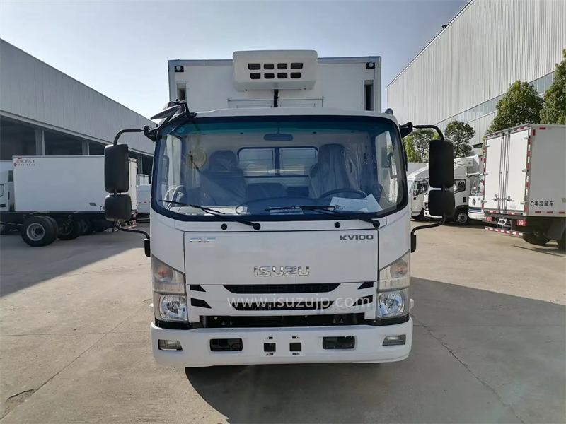 Isuzu Chick transportation truck picture