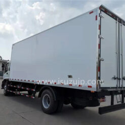 Isuzu ftr 15ton freezer box truck