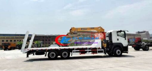 ကရိန်းနှင့်အတူတာယာ ၁၀ လုံးပါ ISUZU flatbed ထရပ်ကား