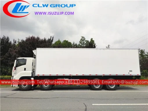 10 roda ISUZU GIGA 25 ton truk kotak reefer