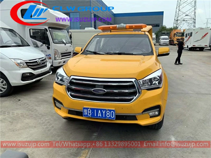 4WD ISUZU TAGA pickup large flow rescue and drainage car photo