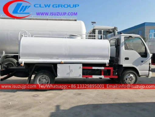 ISUZU 1000 gallon mini dizel yuk mashinasi