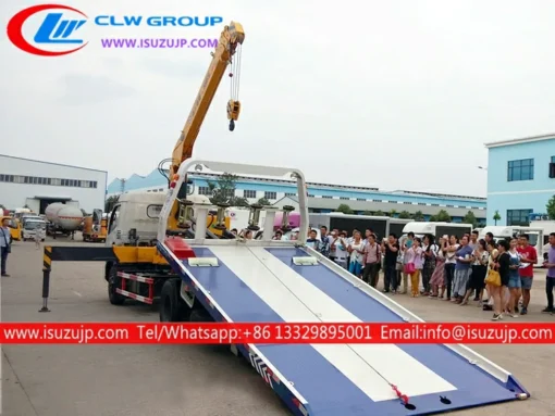 ISUZU 3 tonne wrecker crane
