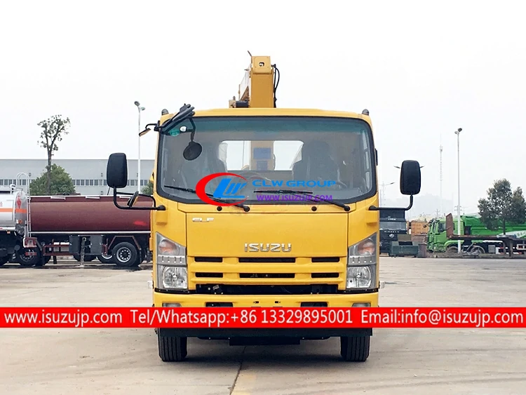 ISUZU 5000kg towing crane truck