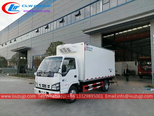 Xe tải thùng đông lạnh ISUZU 5 tấn