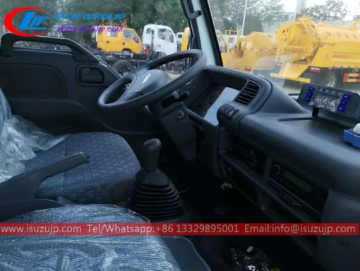ISUZU 6t seafood refrigerated truck for sale