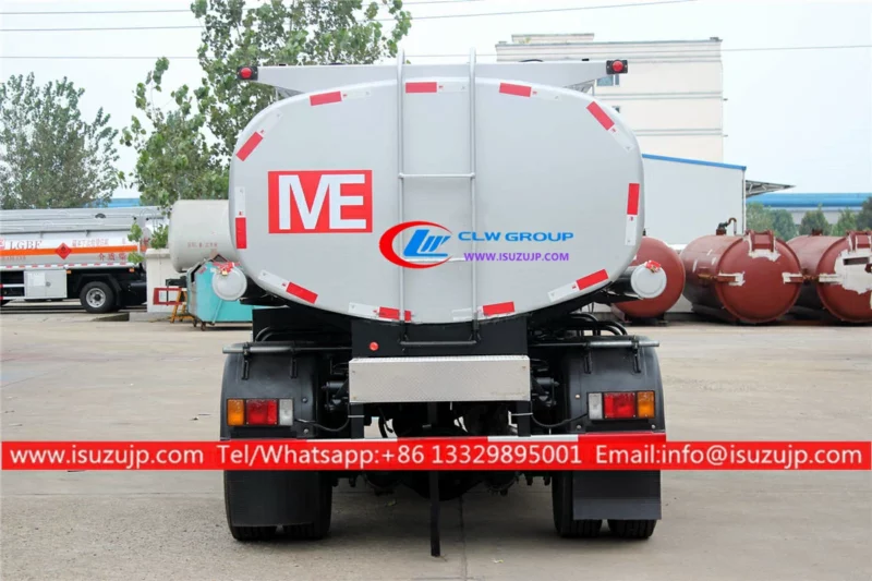 ISUZU 8000 liters desert fuel dispenser truck