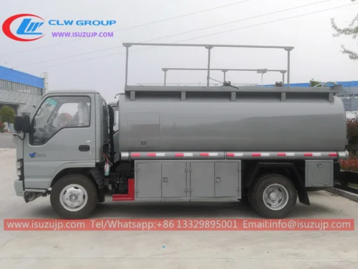 ISUZU 8000 लीटर ईंधन टैंक ट्रक