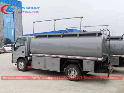 ISUZU 8cbm diesel fuel tanker truck