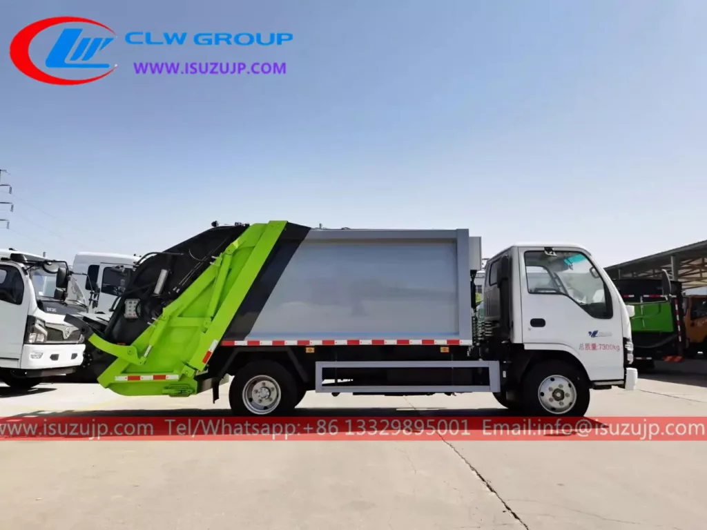 ISUZU 8m3 compactor bin trucks