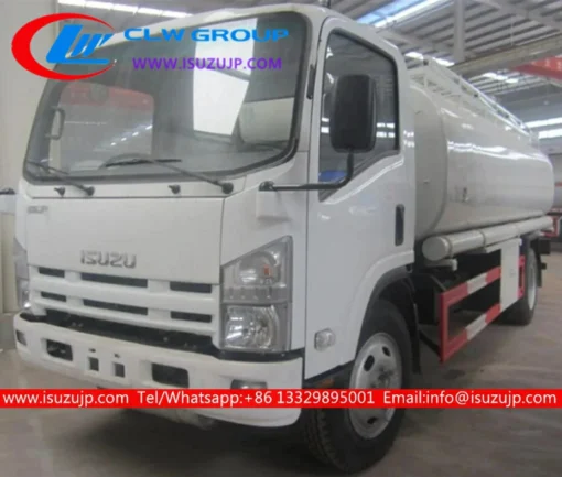 ISUZU ELF 10000 လီတာဆီ ပို့ဆောင်ရေး ထရပ်ကား