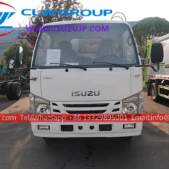 ISUZU ELF Small 3 ton garbage compactor vehicle
