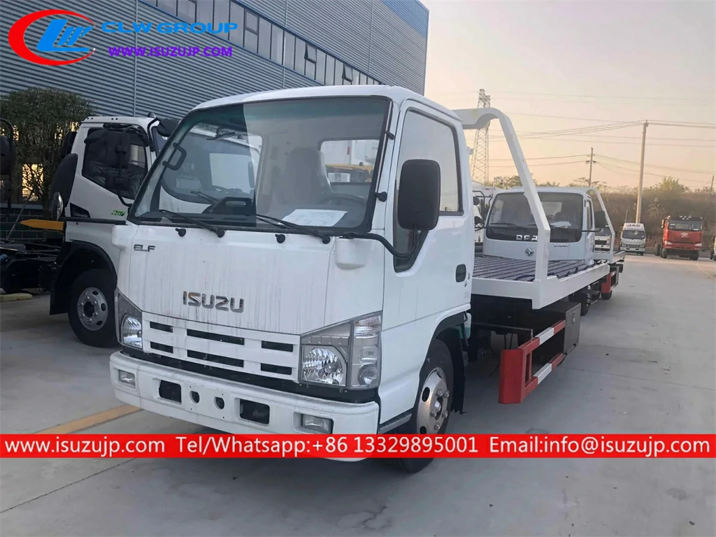 ISUZU ELF mini recovery truck photos