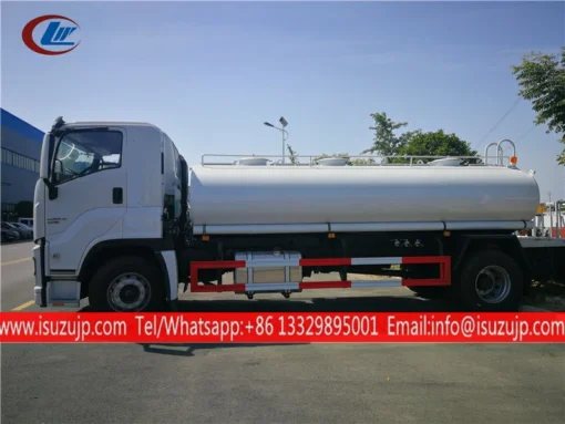 Camions mobiles d'eau potable ISUZU GIGA 15cbm