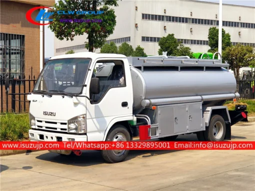 Mini camion de livraison de carburant ISUZU NHR 3 tonnes