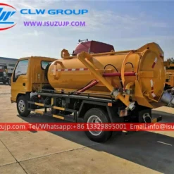 ISUZU NHR 3000L sewage vacuum truck for sale