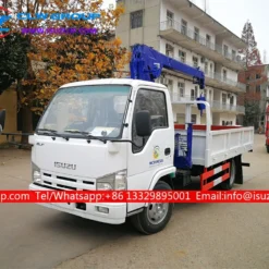 ISUZU NJR mini 2 ton truck with crane