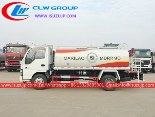 ISUZU NKR 6000 liters water cart for sale