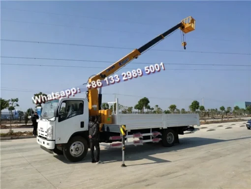 ISUZU NPR 6 ton bucket crane truck