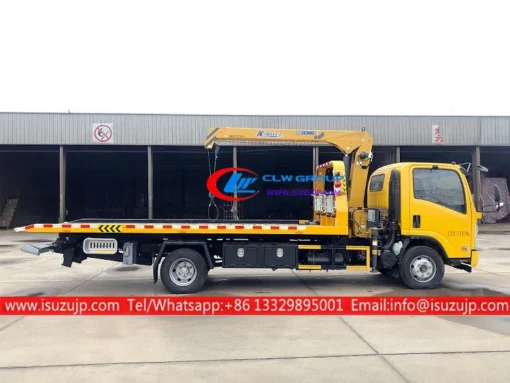 ISUZU light towing crane truck