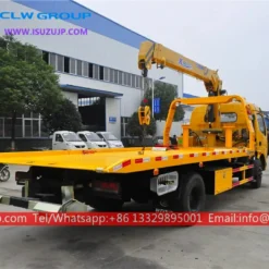 ISUZU mini wrecker mounted crane