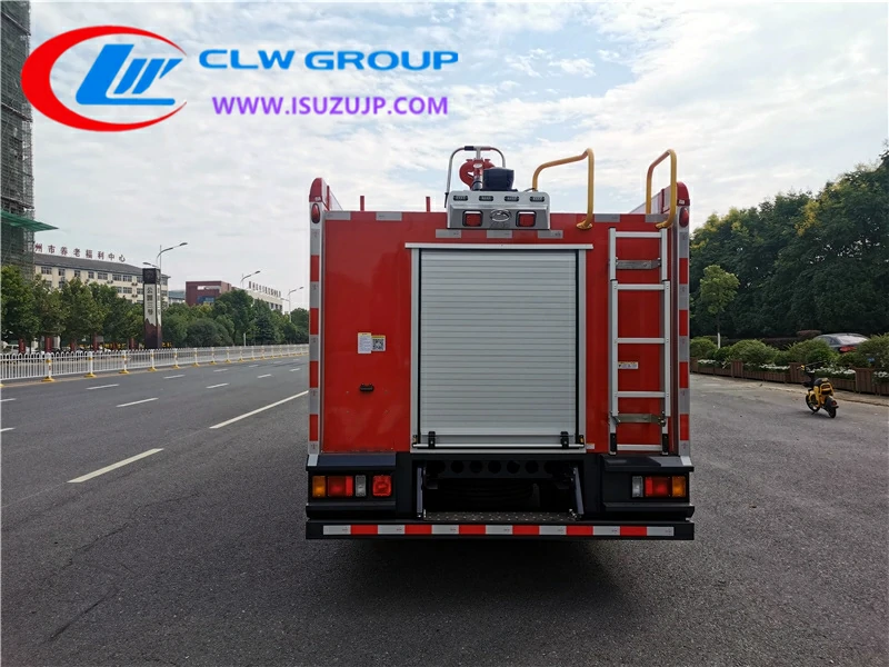 Isuzu 3.5 tonne fire extinguisher truck picture