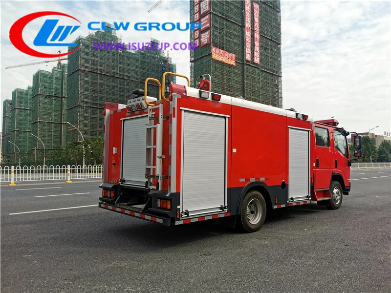 Isuzu 3.5cbm mini fire truck photo