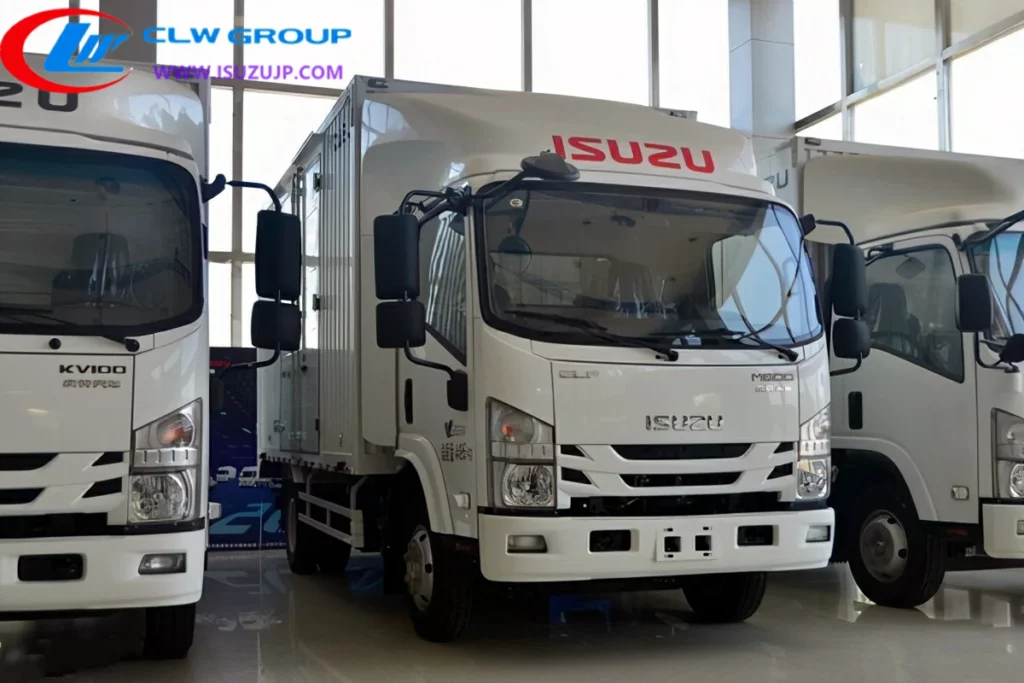 Isuzu M600 Van box vehicle Front left picture