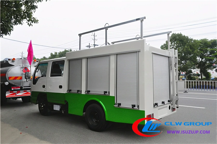 Isuzu Termite pest Control treatment truck