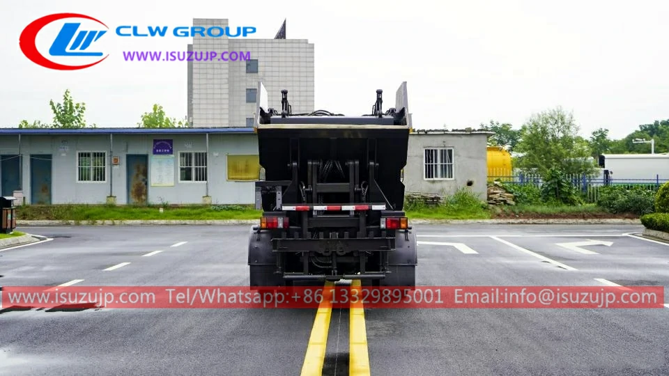 Isuzu mini non-leakage rear loader garbage compactor  truck