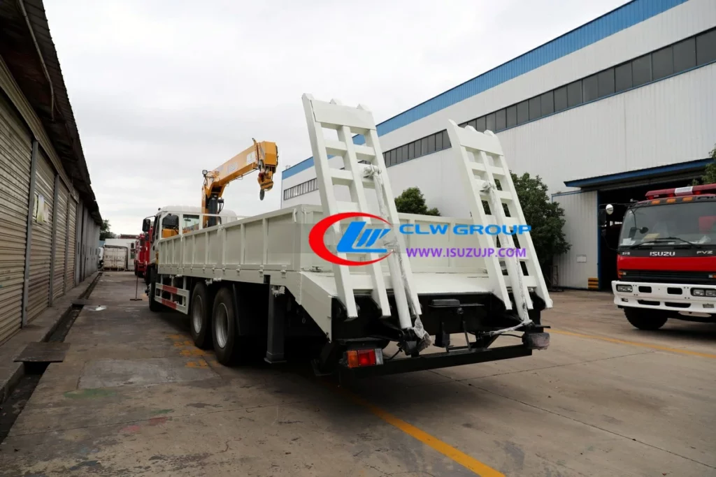 10 wheel ISUZU FVZ crane lorry for sale Laos