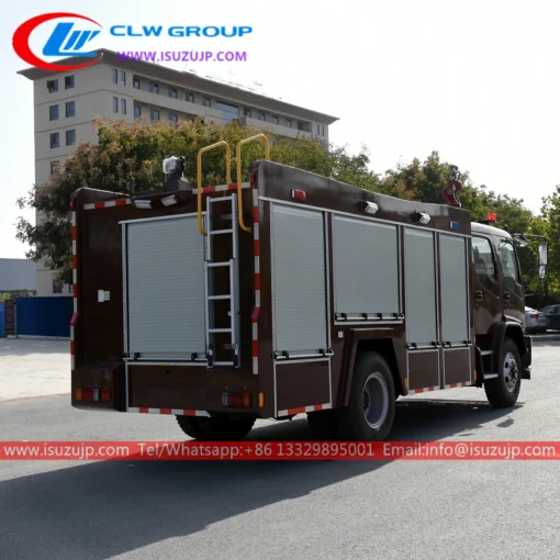 4WD ISUZU Off road airport fire truck للبيع البحرين