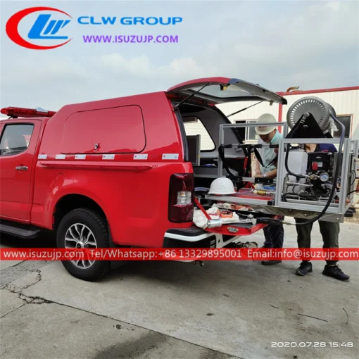 Camioneta de extinción de incendios 4x4 Isuzu