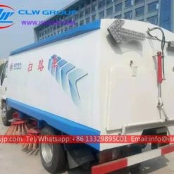 ISUZU 3 cubic meters hydraulic road sweeper