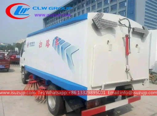 ISUZU 3 cubic meter hydraulic road sweeper