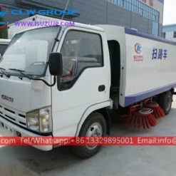 ISUZU 3 tonne mini road sweeper car