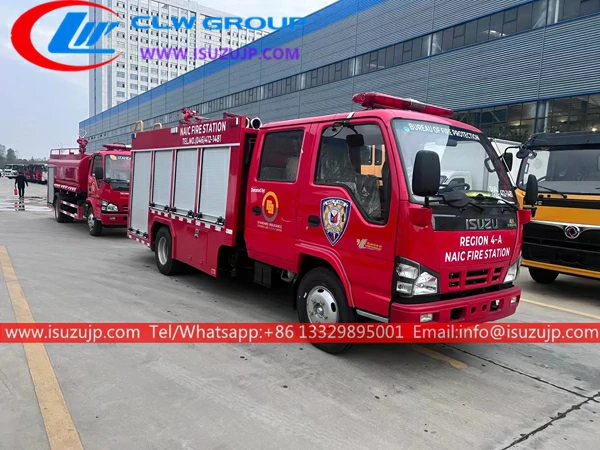 ISUZU 3000liters fire engine