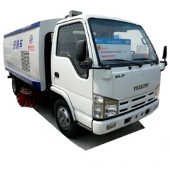 ISUZU 3m3 diesel mini road sweeper for sale