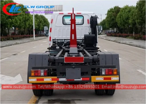 Camion della spazzatura ISUZU 4 metri cubi con gancio di sollevamento Azerbaigian