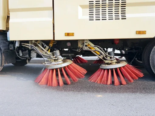 ISUZU 4 ton road vacuum sweeper cleaner truck
