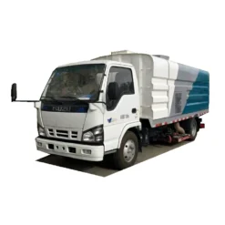 ISUZU 4k engine 6cbm dust suction vehicle